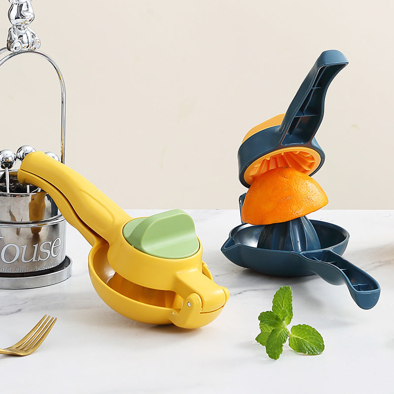 Manual Citrus Juicer Press – Portable Lemon & Orange Squeezer